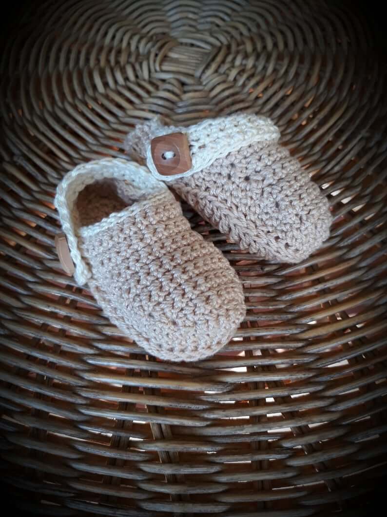 crochet baby crocs